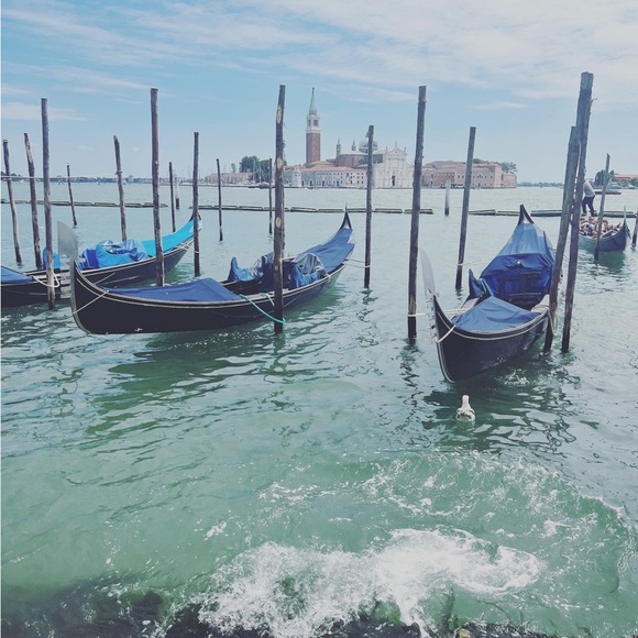 🌺 let’s show Posh ❤️ 2 eachother ! Tag PFFs/Follow & share  random‼️max 25plz🪷 - Picture 5 of 6